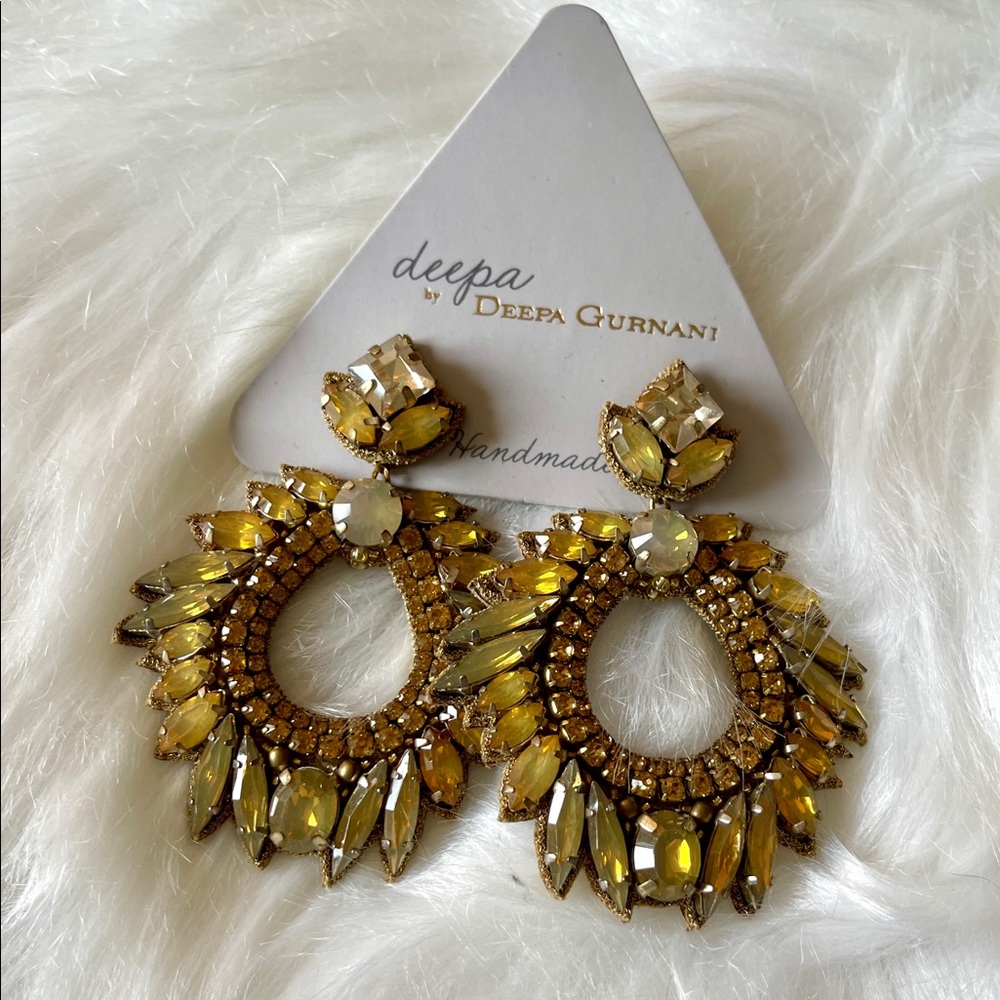NWT Deepa Gurnani Earrings, Handmade Crystal Chandelier Dangle Statement Earring